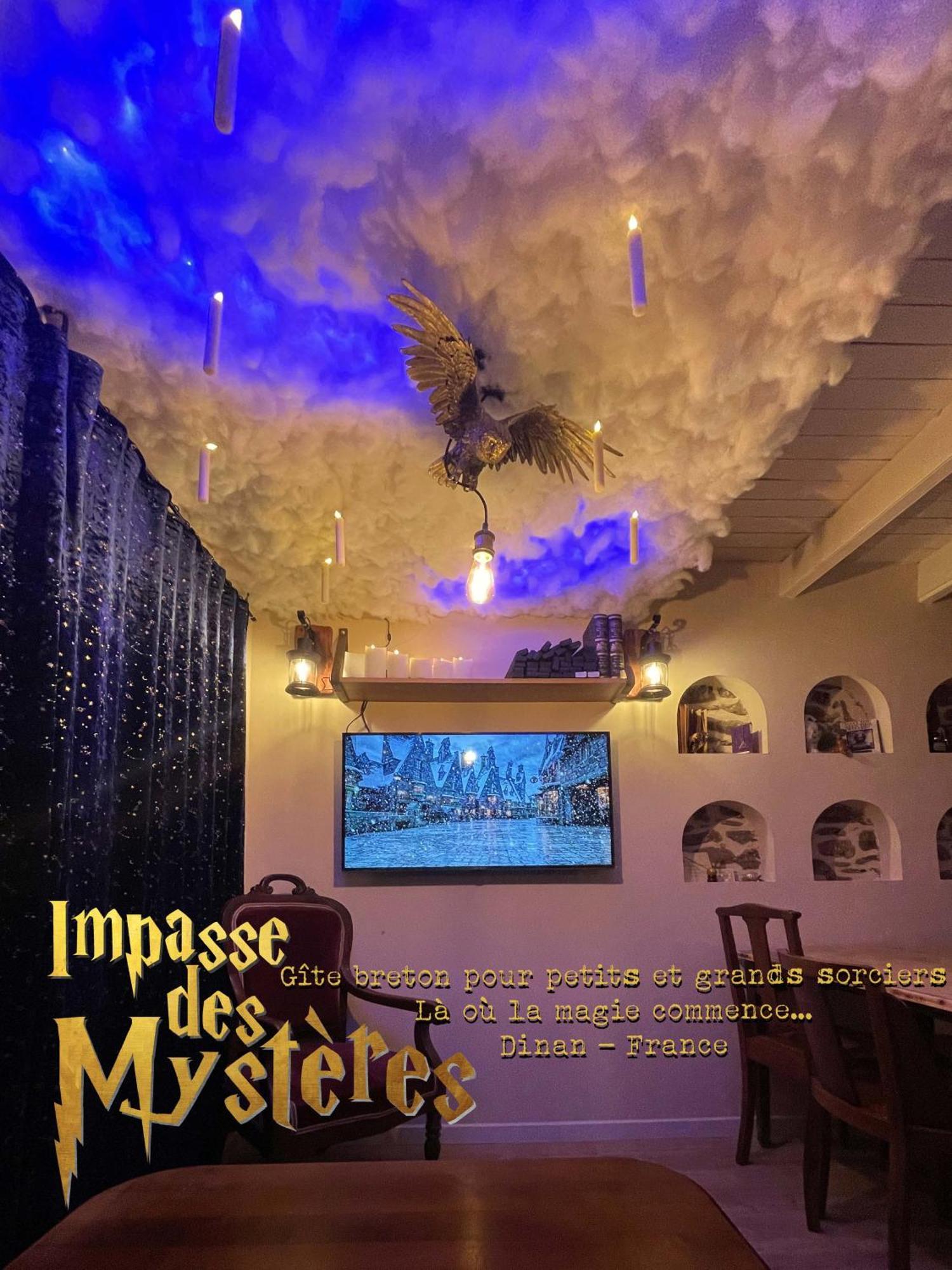 Impasse Des Mysteres - La Maison Des Sorciers Lehon/Dinan Exterior foto